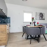 Διαμέρισμα With Parking Space Soline, Krk - 20895 *