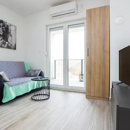 With A Parking Space Soline, Krk - 20895 Apartment Dobrinj