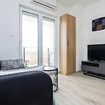아파트 With Parking Space Soline, Krk - 20895 Dobrinj